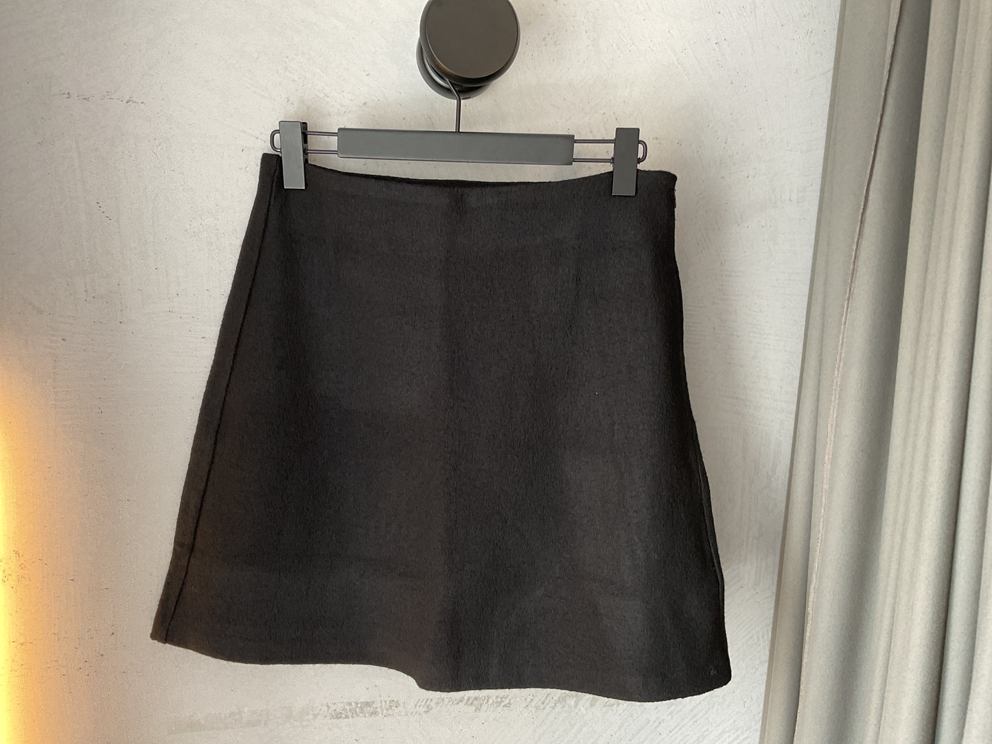 Selected Woon Rock black
