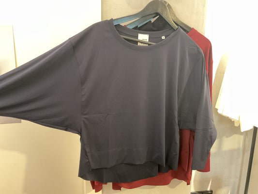 Deep White Black Mila Batsleeve Shirt infinite midnight