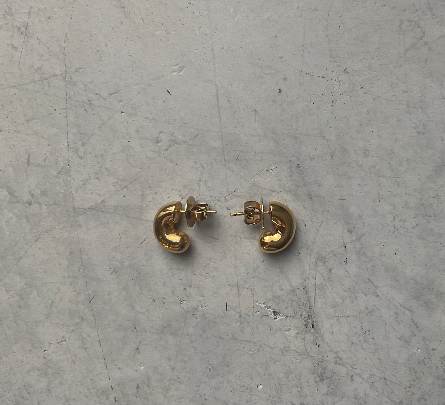 Marie C Essential Halfmoon 14ct gold