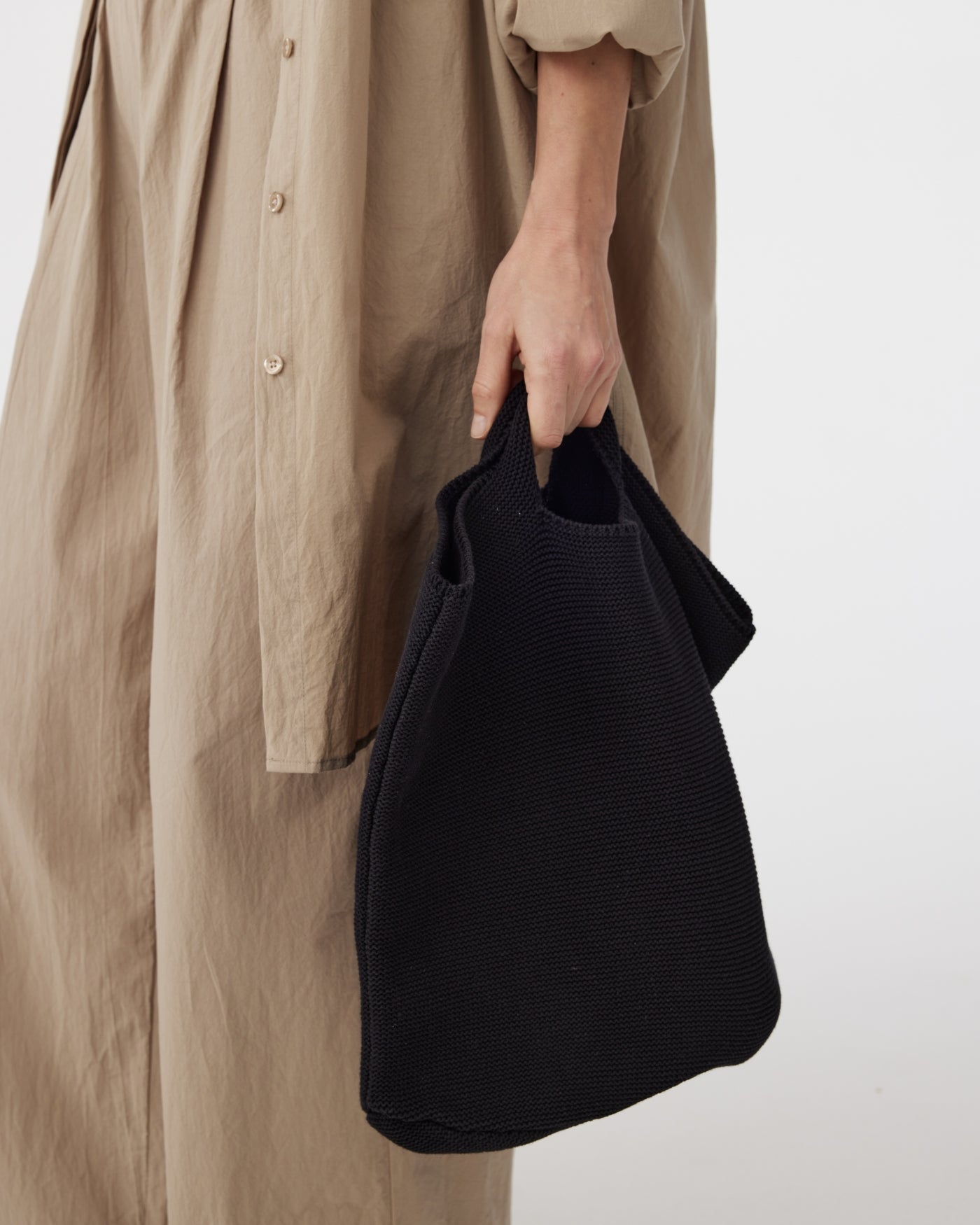 Knit-ted Tasche Strick Schwarz