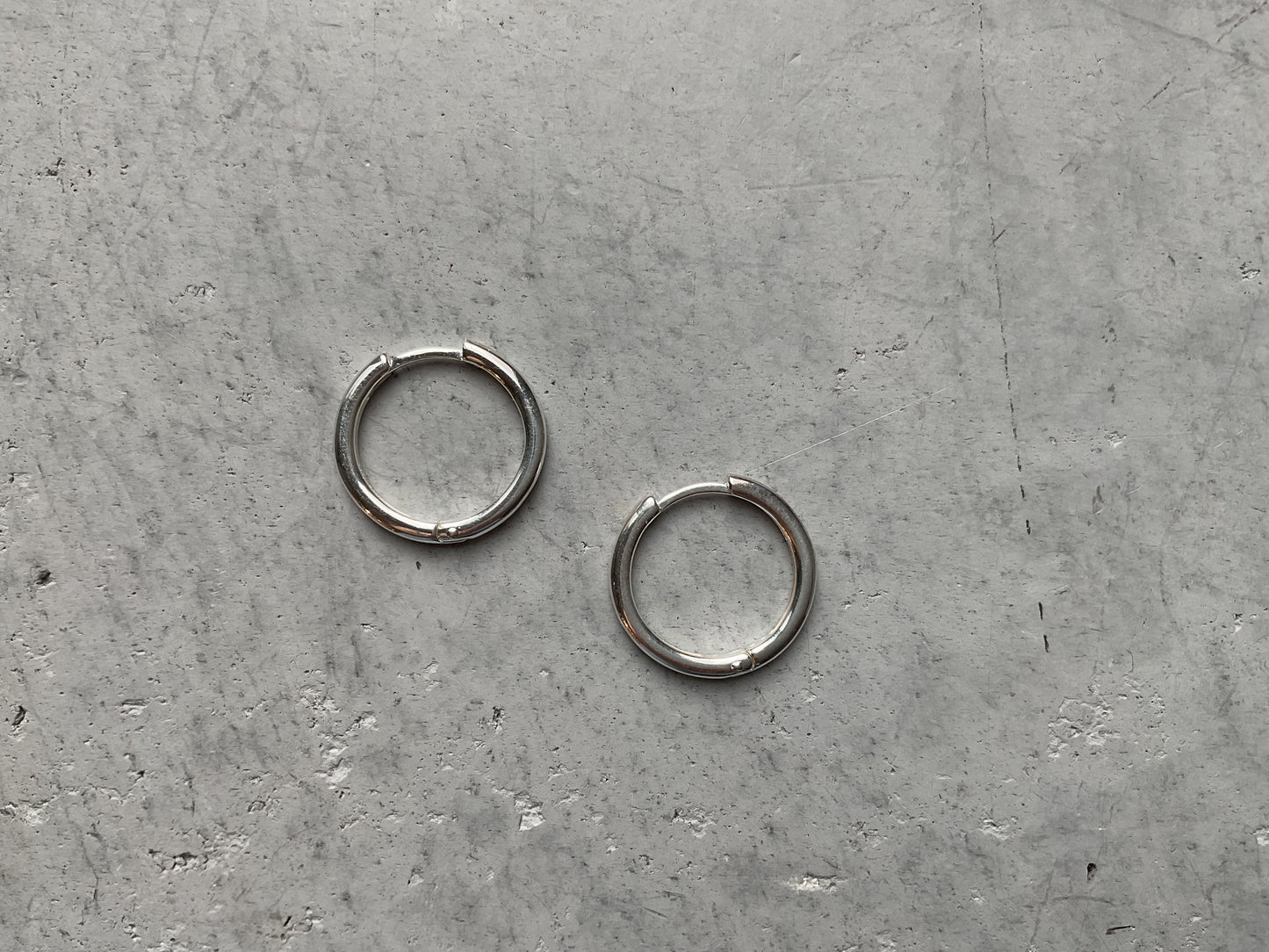 RÉVI silver earings simple