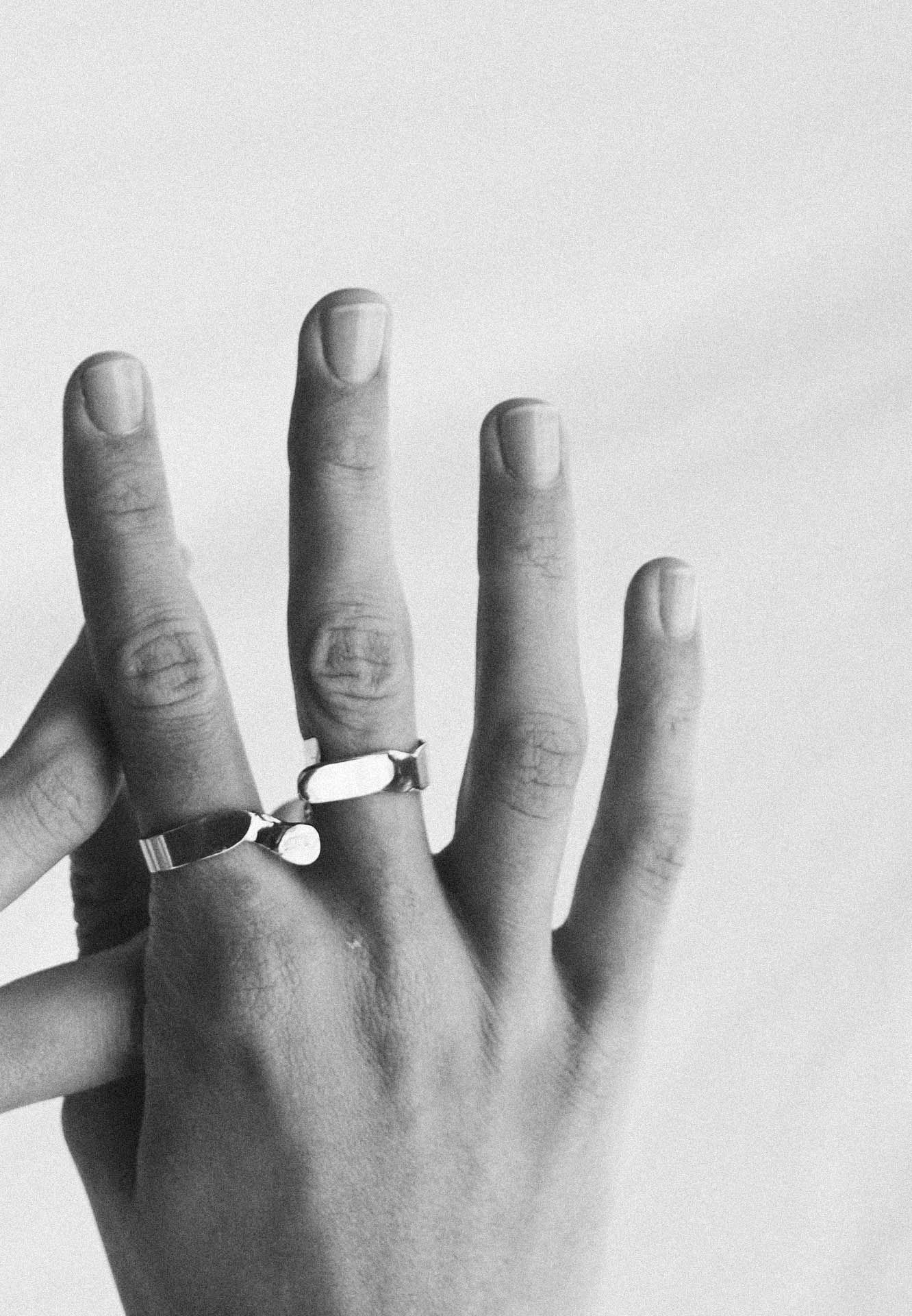 Marie C. ONE MOMENT RING N1 .