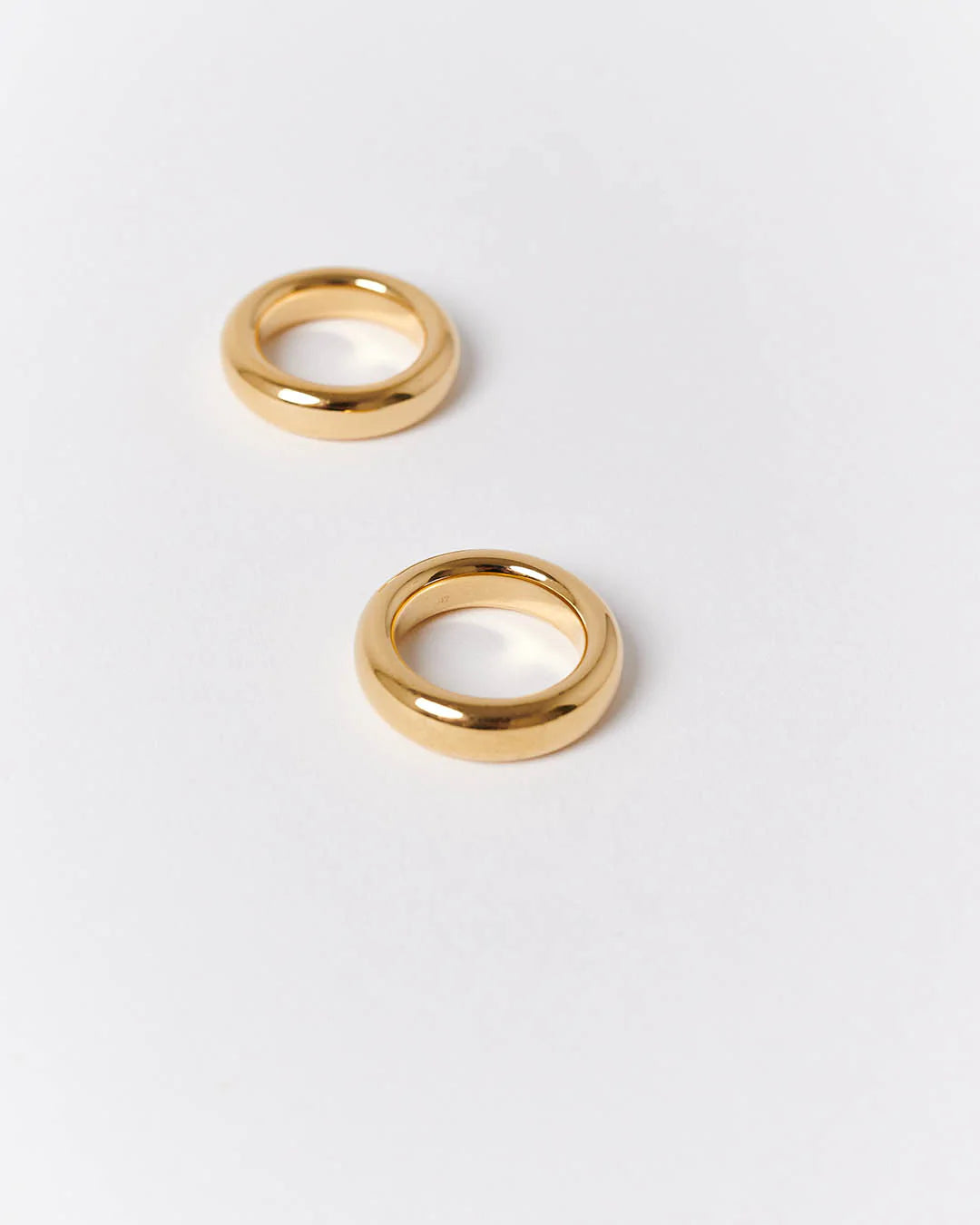 Marie C. ESSENTIAL BOLD RING . (18 CT Gold Vermeil)