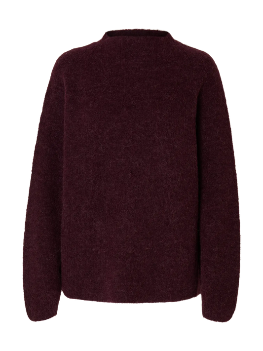 Selected Sia Ras T-Neck