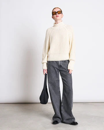 JAN NJUNE Jumper Ola Offwhite