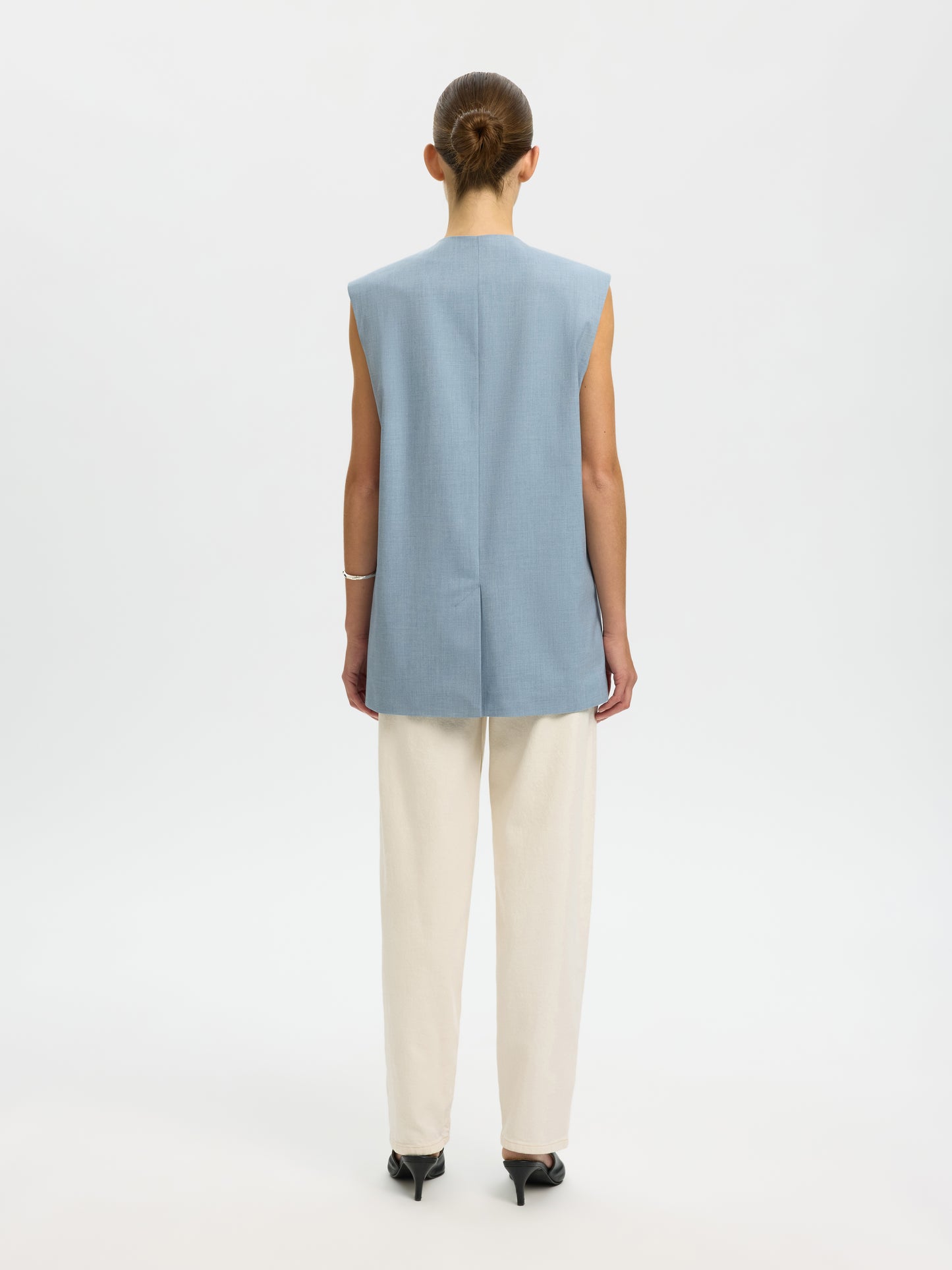 Lisa Vest