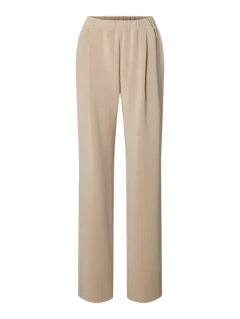 Tenny Pant