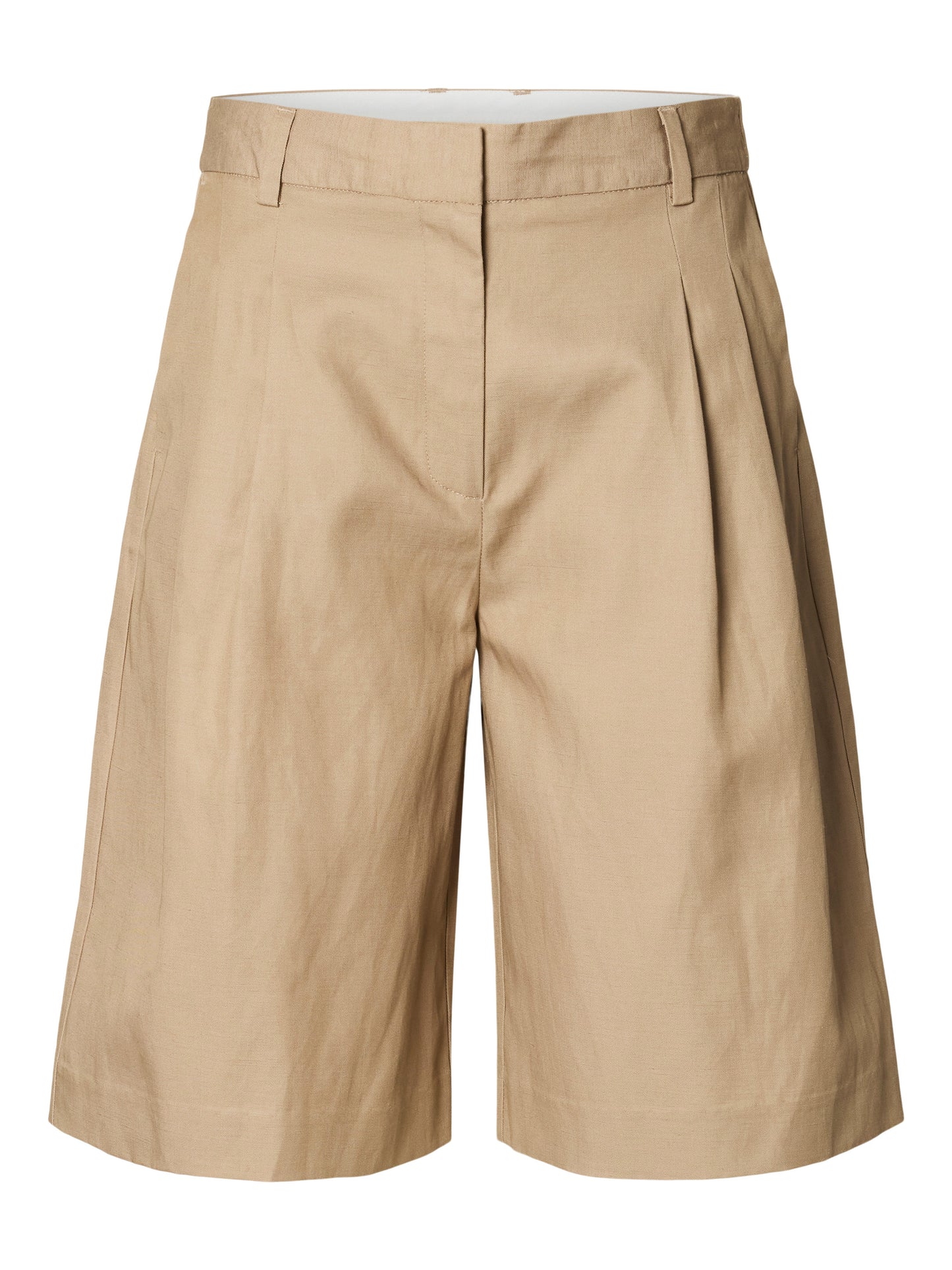 Wide Amour Bermuda Shorts